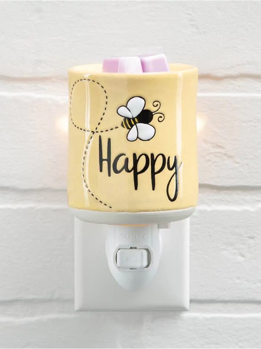 Scentsy Bee Happy Mini Plugin Warmer , with wax melts included